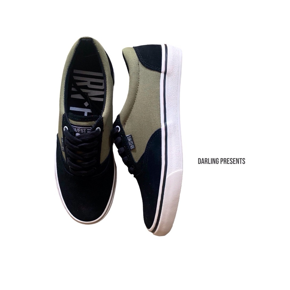 Iron Fist SimsoleTwo-Tone Sneakers Men Color Black & Green Size 7
